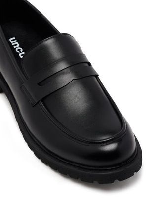 Uncut Croydon Loafer in Black Pu at Nordstrom, Size 11
