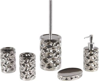 Beliani Beliani - Juego De Accesorios De Ba&ntilde;o Dispensador De Jab&oacute;n Glam De Cer&aacute;mica Plateado Escobilla De Inodoro Vasos