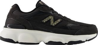 New Balance Womens Classics 603 Athletic Shoes In Black Cement/incense