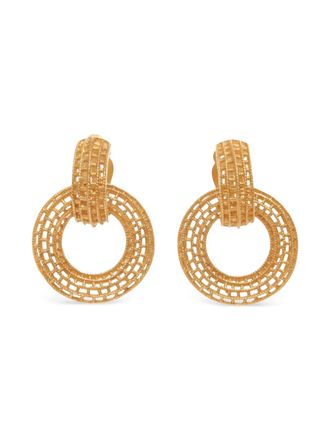 Chanel 1971-1980 hoop clip-on earrings - women - Gold Plated - One Size