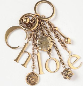 Chlo&eacute; Portachiavi in metallo con charms logo