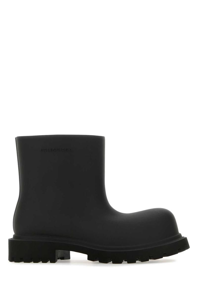 Balenciaga: Black Leather Boots now up to −56% | Stylight