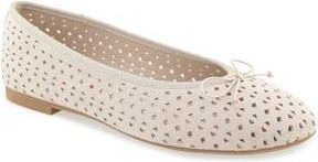 Unionbay Taziana Flat in Chalk at Nordstrom Rack, Size 6.5