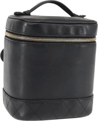 Chanel Pre-owned Handbags, female, Black, Size: ONE SIZE Pre-owned Vintage Leather Handbag