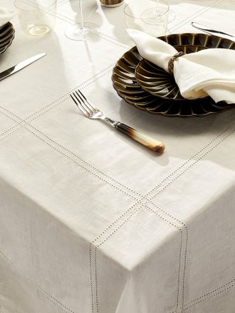 Volga Linen Double Hem-Stitch Linen Check Rectangular Tablecloth (177in/4.5m)
