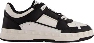 Valentino Garavani Freedots Low-Top Trainer in kalfsleer - Heren - Sneakers - Zwart - 45 EU - Leer - Schoenen
