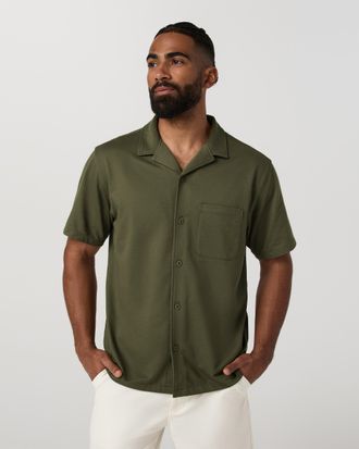 Vuori Clothing Short Sleeve Knit Oxford Camp Collar Button Down | Ocean Blue | Medium