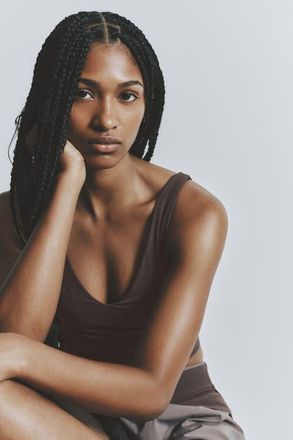 H&M Integral-bra Sports Top With Sculptmove in Dark Heather at Nordstrom, Size X-Small