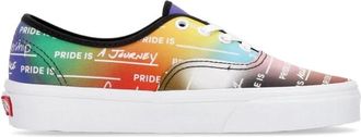 Vans Regenboog lage sneaker Trots 2022 - Heren - Sneakers - Veelkleurig - 46 EU - Schoenen