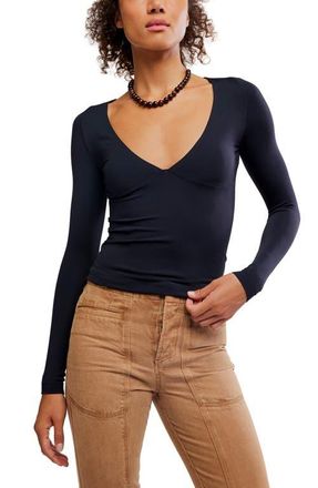 Free People Round Two Top in Black at Nordstrom, Size X-Small