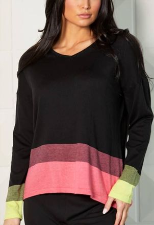 French Kyss Colorblock V-Neck Knit Top In Black/coral