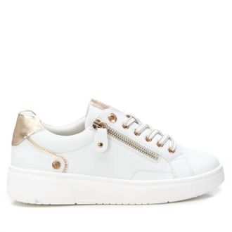 Xti Womens Trainer Sneakers In White