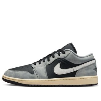 Nike Jordan Air Jordan 1 Low SE Light Smoke Grey Off Noir HQ2010-012