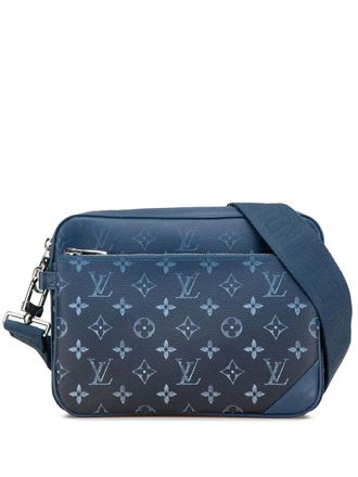 Louis Vuitton 2021-2024 Monogram Gradient Trio Messenger crossbody bag - women - Canvas/Calf Leather - One Size - Blue