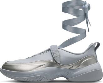 Nike Jordan Womens Jordan Pointe Shoes in Grey | IB8597-002