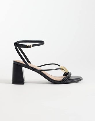 New Look Sandali in pelle sintetica nera con tacco largo e fascette multiple-Nero