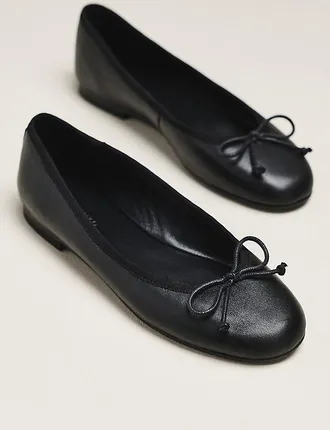 Tony Bianco Comma Flats