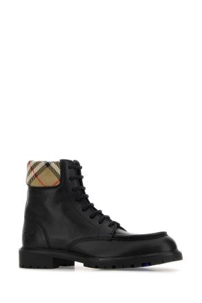 Burberry 8115599 A1189 Black Stivali Boot