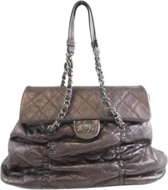Chanel Pre-owned Handbags, female, Gray, Size: ONE SIZE Pre-owned Vintage Handbag