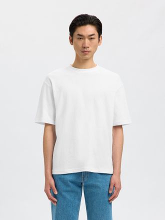 Selected Rundhalsshirt SELECTED SLHLOOSEOSCAR SS O-NECK TEE NOOS, Herren, Gr. M, weiss (hellwei&szlig;), Jersey, Obermaterial: 44% Baumwolle, 35% Polyester, 21% Elas