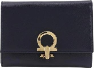 Ferragamo Pre-owned Wallets, female, Black, Size: ONE SIZE Pre-owned Gancini Tri-Fold Wallet