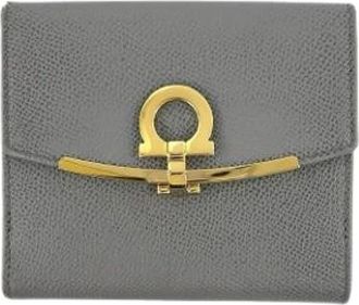 Ferragamo Pre-owned Wallets, female, Gray, Size: ONE SIZE Pre-owned Wallet (bi-fold)