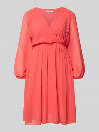 Zabaione Kleid aus Viskose-Mix mit V-Ausschnitt in Apricot, Gr&ouml;&szlig;e L