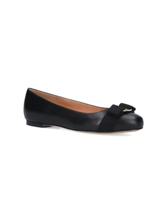 Ferragamo Womens Flat Shoes Black Upper: Lamb Leather