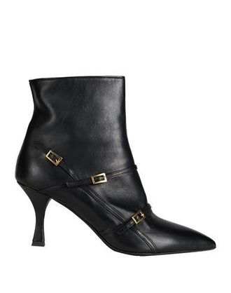Isabelle Paris Ankle boots
