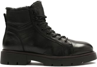 Kazar Zwarte ge&iuml;soleerde herenlaarzen - Heren - Veterlaarzen - Zwart - 40 EU - Leer - Schoenen