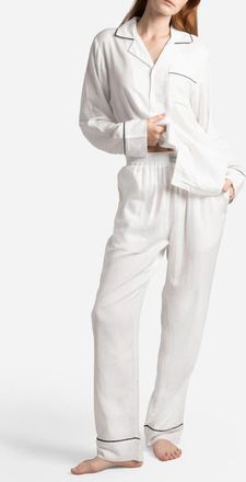 Sunday Citizen Gender Inclusive Piped Cotton Blend Pajamas in White at Nordstrom, Size X-Large