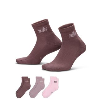 Nike Unisex Everyday Elevated Ankle Socks (3 Pairs) in Multicolor | IH8529-903