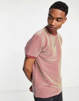 Asos Camiseta rojo metalizado con cuello y puños en contraste de ASOS DESIGN