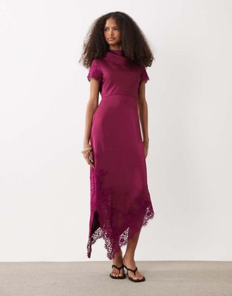Vero Moda Vestito lungo in raso viola con maniche ad aletta e gonna in pizzo