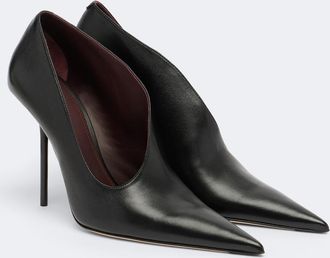 Victoria Beckham Sloane leather pumps