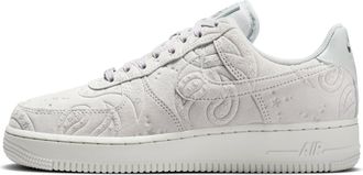 Nike (WMNS) Nike Air Force 1 07 PRM Paisley Grey Fog Metallic Silver IO1259-002