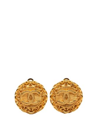 Chanel 1995 Gold Plated CC Round Clip On Earrings costume earrings - women - Gold Plated - One Size