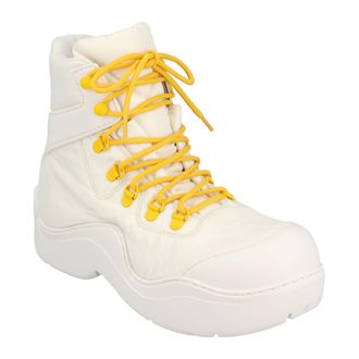 Bottega Veneta Puddle Bomber Boot in Nylon in wit