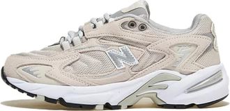 New Balance 725 Moonbeam ML725G