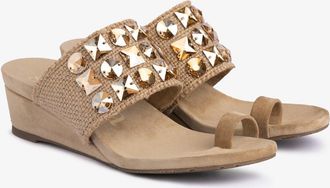Pedro Garcia Toe ring wedge sandal in brown linen | Waira | Spring Summer 26 | PEDRO GARCIA