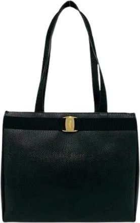 Ferragamo Pre-owned Shoulder Bags, female, Black, Size: ONE SIZE Pre-owned Vara Ribbon Leather Tote Bag