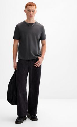 Djab Mens Vertical pinstripe jean Baggy fit with a slight taper Imported from Seoul