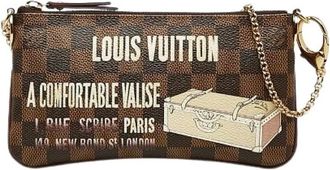 Louis Vuitton Pre-owned Clutches, female, Brown, Size: ONE SIZE Pre-owned Canvas clutches