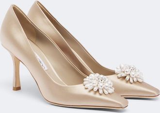 Jimmy Choo London Salones Ines de sat&eacute;n adornados