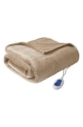Beautyrest Heated Microlight Reverse To Berber Throw Blanket in Beige at Nordstrom Rack