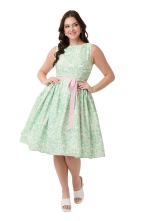 Unique Vintage Sleeveless Belted Swing Dress in Green Animal Print at Nordstrom, Size X-Large