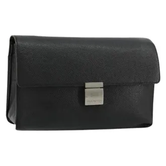 Louis Vuitton Pre-owned Clutches, female, Black, Size: ONE SIZE Pre-owned Taiga Clutch