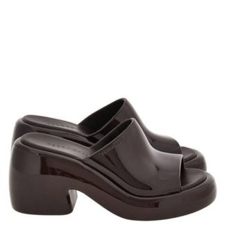 Ferragamo Deva Chunky Rubber Slides, Size 10