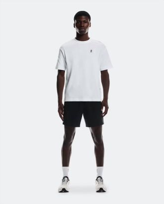 On Focus Shorts In Black