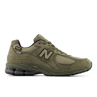 New Balance Mens 2002R in Green/Beige/Black Leather, size 6.5